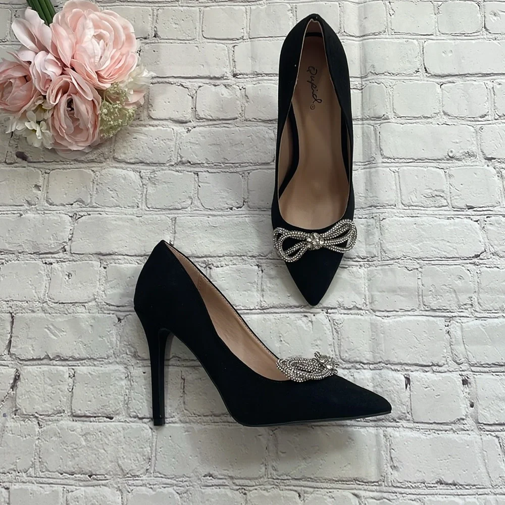 NWB Black Suede Bow Pumps